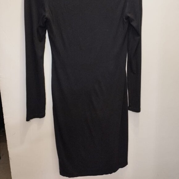 Popular Basics Bodycon Midi Dress - Picture 5 of 6